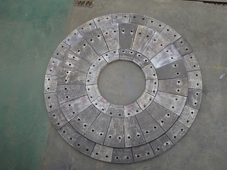 Combined cement mill end plate assembly inspection
