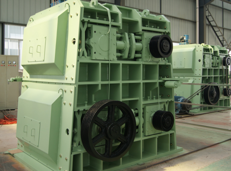 Four roll crusher